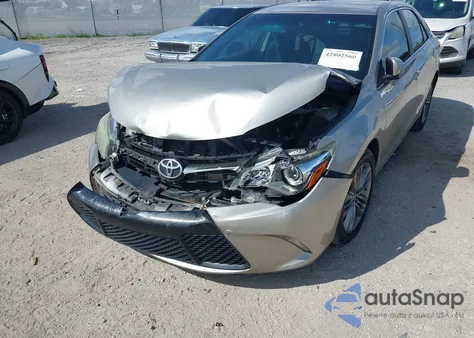 2015 Toyota Camry Se z USA, uszkodzony, nr VIN 4T1BF1FK4FU031643